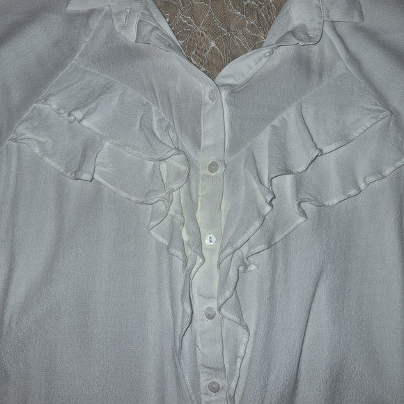 White Lace-Back Ruffle Button-Up Blouse - Picture 2 of 7
